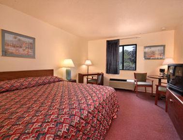 Hometown Inn And Suites Washington Room photo